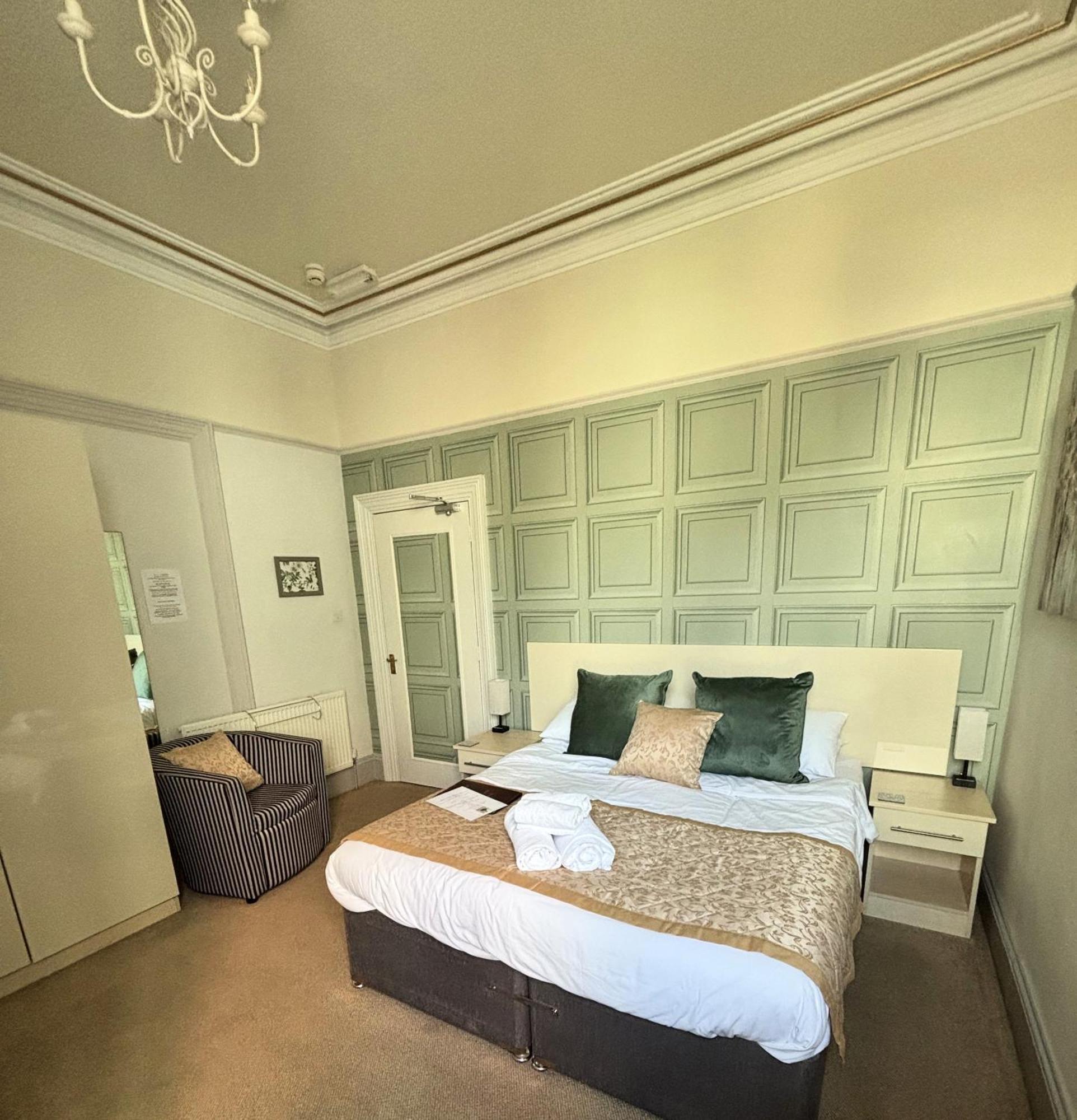 74 Belgravia Guest house 4*