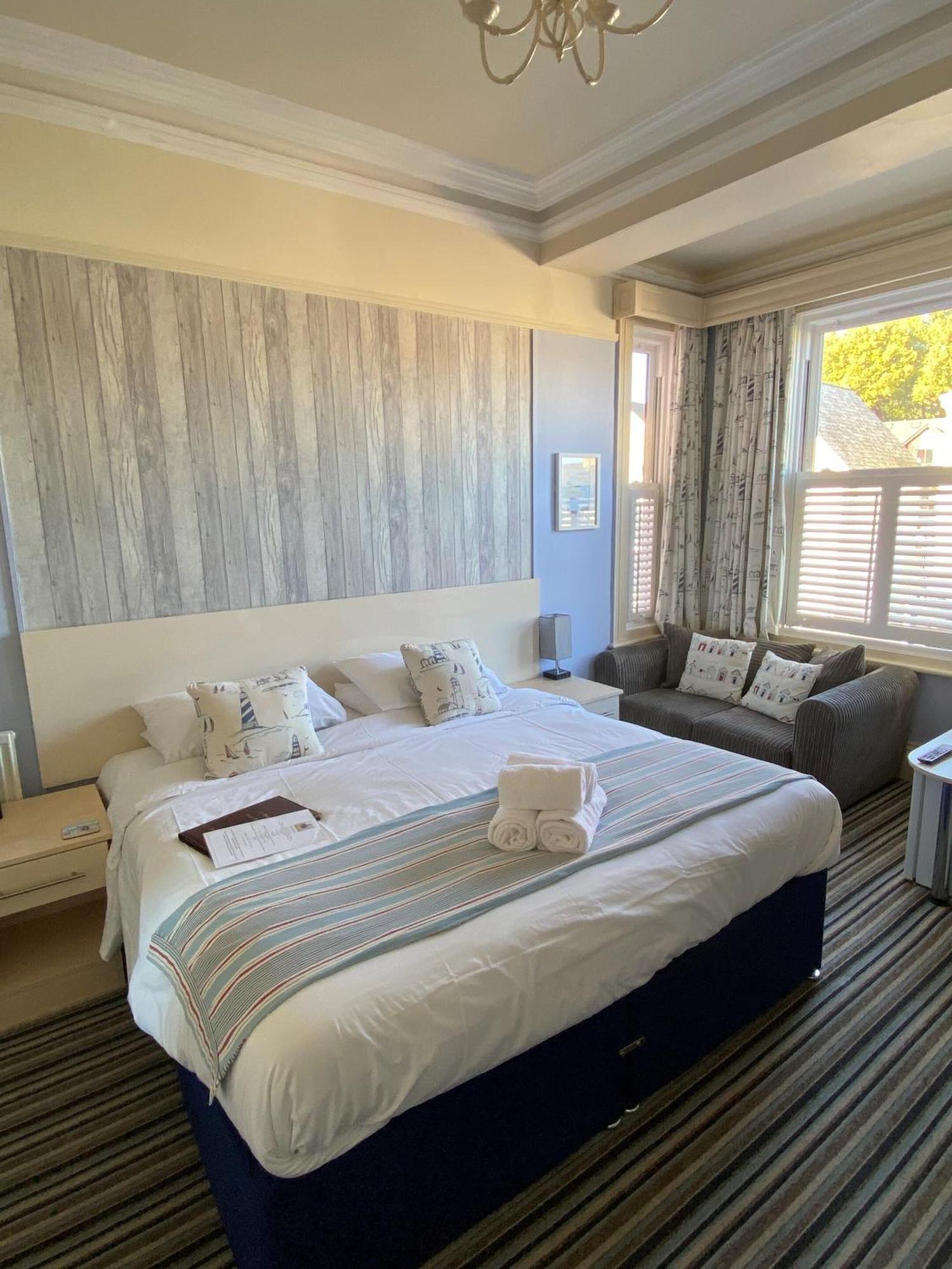 74 Belgravia 4* Torquay