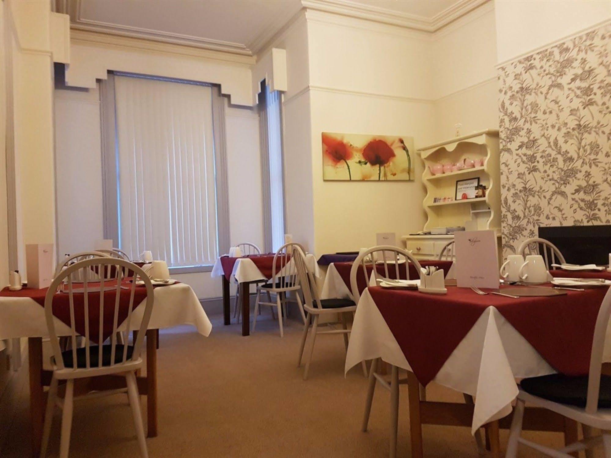 74 Belgravia Gasthof 4*